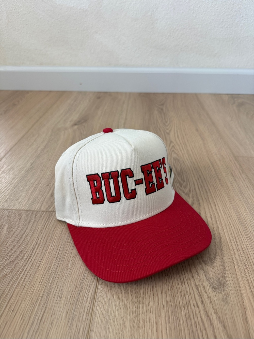 Buccees hat